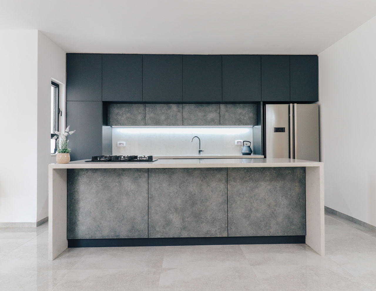 Aquarium Kitchen
