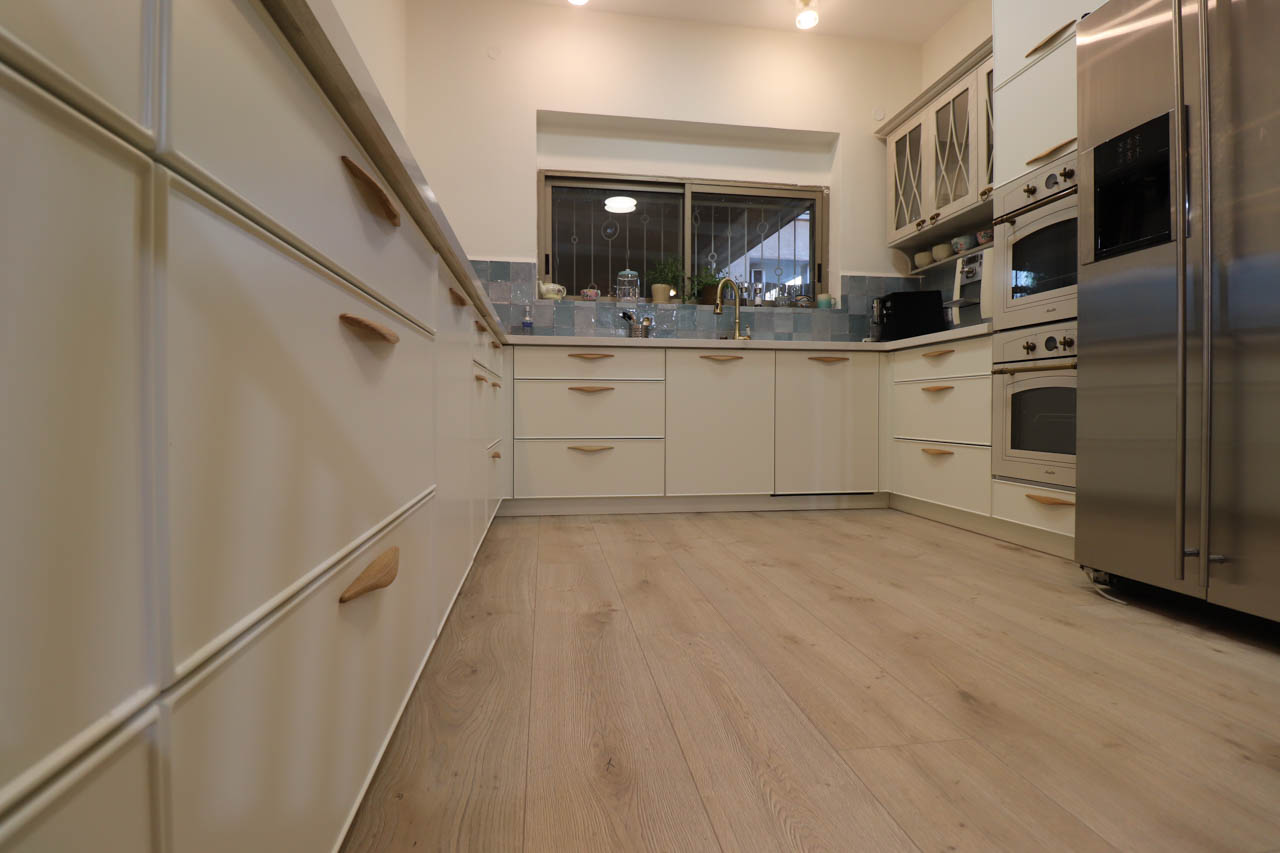 Rustic Kitchen-16