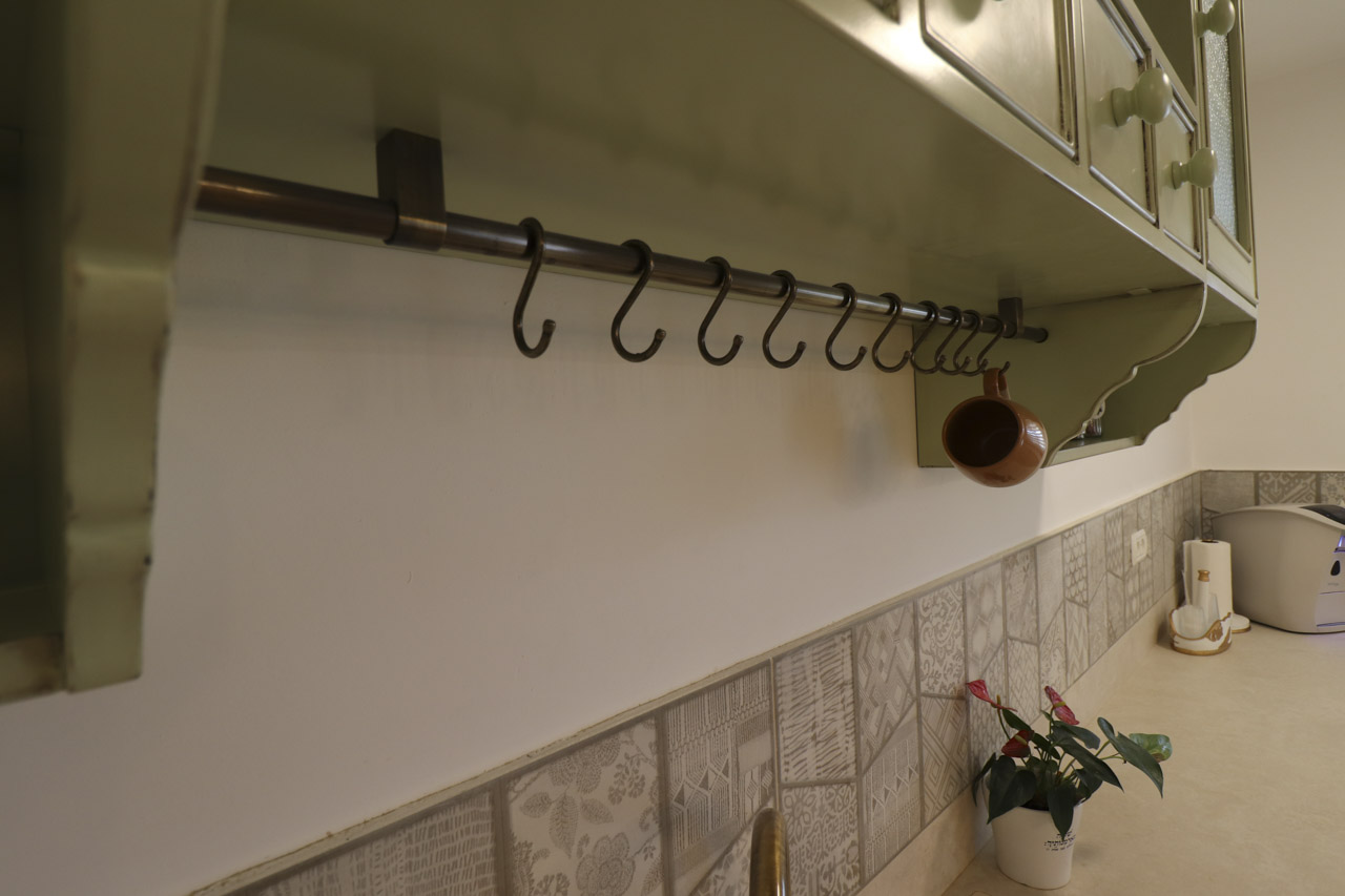 Rustic Kitchen (16)