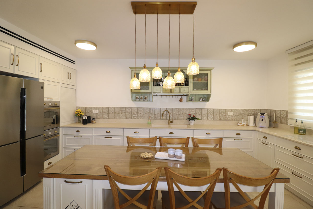 Rustic Kitchen (7)